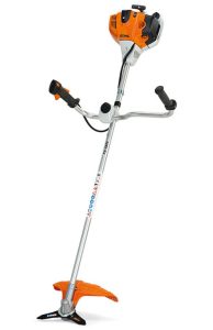 Le modèle Stihl FS 260 est exposé sur un fond blanc.